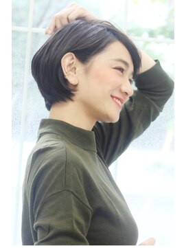 ラグエル(RAGUEL) 【30代40代50代】　コンパクト大人前下がりショートボブ