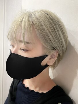 オータス(OTAS.) ＃ショート＃プラチナベージュ＃パール＃ケアブリーチ