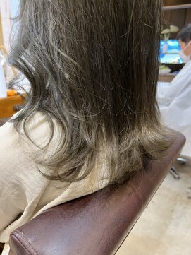 ラ メール ヘア デザイン(La mer HAIR DESIGN) オリーブベージュ