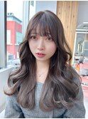 小顔になる顔まわり 似合わせ 抜け感のあるレイヤーカット