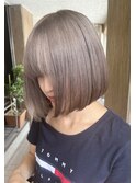 ボブ×グレージュ
