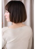 シルキーベージュ斜めバングステップボーンカットミニボブX大宮
