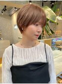 ブリーチなしダブルカラーピンクベージュミディアムボブ20代30代