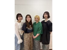 ヘアーアンドメイクアップモパ