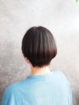 アンバール(amberl) 丸みショート