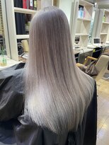 ラピス 新宿(Lapis) 【Lapis新宿】グレージュ