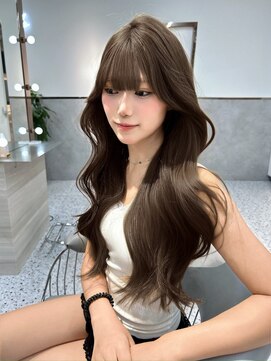 ロール 博多(Role) レイヤーカット ブラウンカラー　透明感カラー