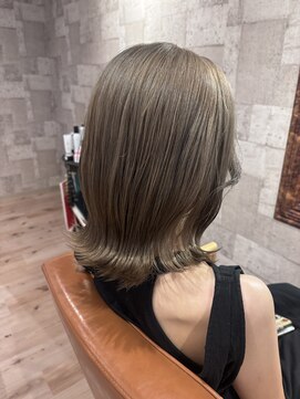 ヘアサロン アプリ(hair salon APPLI) 透け感ベージュの外ハネボブ♪