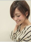 大人かわいいツヤ髪耳かけショートボブ　担当山下