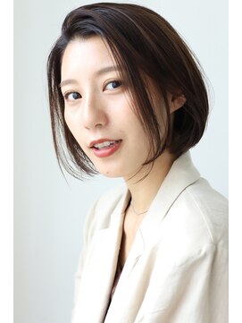 エクリ 麻布十番(equri) 大人クラシカルボブ