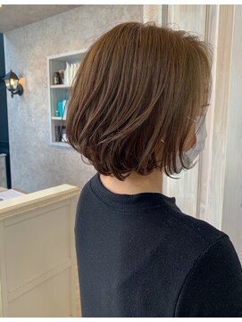 キャアリー(Caary) 福山市美容室Caary大人ガーリーボブ＋ペールベージュ☆彡.。