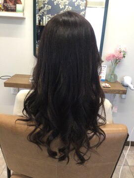 インフィニート(infinite) 華やかロング