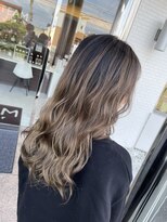 クロス(cross)&nbsp;バレイヤージュ