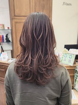 オナー(honor) 20代30代40代大人可愛いデジタルパーマナチュラルくせ毛風