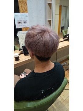 ブロッサム 東中野店 シースルーセンターパート韓国マッシュ黒髪刈り上げツーブロック