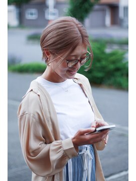 バディ(Buddy) ミルクティーベージュ