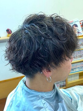 ノワール NOIR アッシュブラック/刈り上げ/スパイラルパーマ/刈上げパーマ