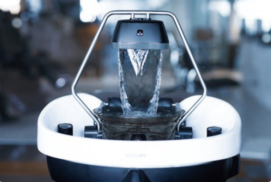 【話題の頭浸浴付き】”しっかり”カウンセリング＋似合わせカット　￥6600