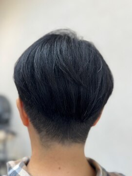 シーズンプラス(SEASON PLUS) ひし形/大人可愛い/斜めバング/20代30代40代50代/ショート1B