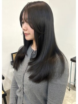 オルセン ディービーエー バルーンヘアー(OLSEN D.B.A BALLOON HAIR) グレージュカラー/レイヤーカット