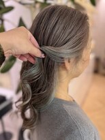 ステア ケース(stair case)&nbsp;インナーカラー&白髪ぼかしグレージュ