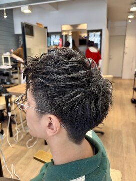 シータ 大山(THETA) ショートパーマ