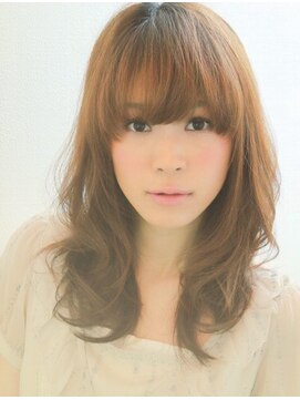 ニスル 上尾店(NISURU) 黒髪/クラゲヘアー/オリーブグレー/小顔/ココアベージュ/上尾