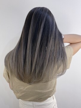 ジゼル(gisele) （小山）バレイヤージュ