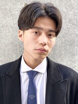 リード(REEED)&nbsp;ハイウェイトセンターパート 大人男子向け 美容室 【青山店】