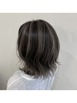 クルー(CREW) ブリーチデザインカラー