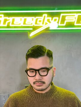 グリーディーフォックス 代々木(Greedy FOX) 束感/コンマヘア/アップバング/ツーブロックマッシュ/フェード