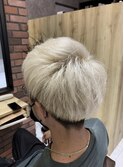ホワイト系カラー/ホワイトベージュ/かっこいい◎20代30代40代