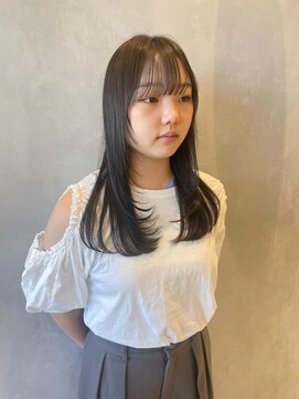 トッカ 中目黒店(tocca) 顔まわりスッキリフェイスレイヤー