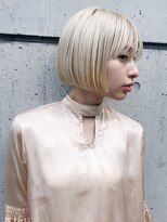 スーハ 恵比寿(SUUHA)&nbsp;シルバーパールホワイトブリーチ×ミニボブ/タッセルボブ