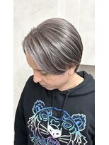 クララ(CLALA Ohashi)&nbsp;白髪が目立ちにくくなる白髪改善ハイライト【古賀義大】