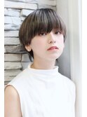 ユニセックスなハンサムショート
