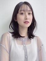 くびれミディアム×黒髪*レイヤーカット*ミディアムヘア*面長
