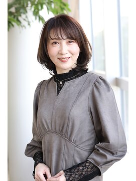 ディーヘア(d'hair) 大人可愛い内巻きレイヤー