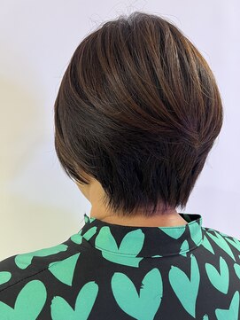 クララ トヨハシ(CLALA Toyohashi) ショートボブ