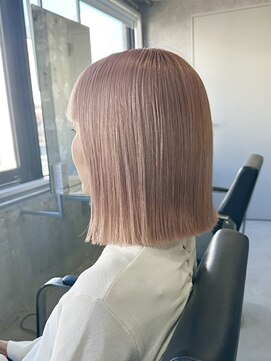 ラック 表参道(LUCK) 柔らかアプリコットオレンジのボブ