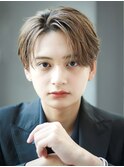 ハイトーンカラーフェザーパーマニュアンスパーマセンターパート
