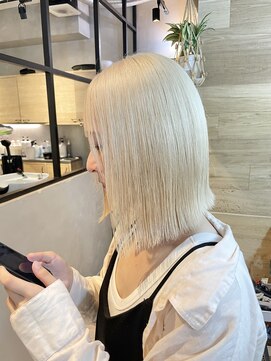エイト 福岡天神店(EIGHT fukuoka) 抜きっぱなしブリーチカラー