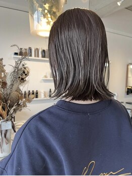 フレイムスヘアデザイン(FRAMES hair design)の写真/透明感/艶感のある外国人風グレージュが得意なFRAMES!ハイライト、インナーカラーなど似合う髪色をご提案!