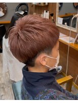 ヘアーサロン アトリエ(Hair salon ATORIE)&nbsp;ツーブロックショートブリーチカラーピンクベージュ