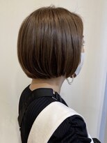 シルフィ(sylph)&nbsp;ブリーなし明るめベージュカラーボブスタイル20代30代