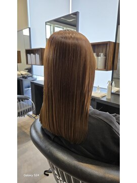 クリック 辰巳店(CLiC) 光に透ける。暖かみと透明感を両立