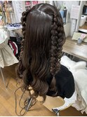 三つ編みハーフツイン