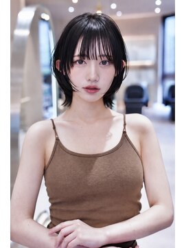 イルハバナ 渋谷(ill HAVANA) 20代30代大人ガーリーレイヤーボブ/顔周り似合わせカット