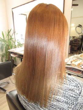 コア フィール ア デイ(COIFFURE A DAY) ツートンM3Dカラー