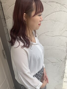 ジルバイジアン(JILL by GIEN) チェリーレッド イヤリングカラー ミディアム 安田紗莉奈